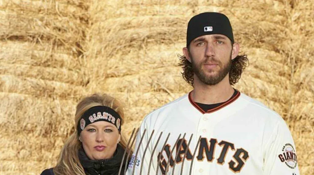 Madison Bumgarner’s Wife Ali Saunders – Wiki, Career, Kids, Net Worth & More Madison Bumgarner’s Wife Ali Saunders – Wiki, Career, Kids, Net Worth & More