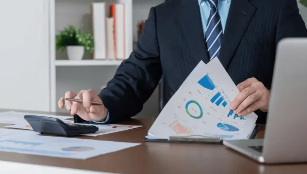 How Quarterly Personal Finance Reviews Help Keep You Aligned How Quarterly Personal Finance Reviews Help Keep You Aligned